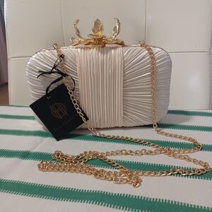 House Of Harlow 1960 Elegant Cream White and Gold Clutch Shoulder Bag Purse
